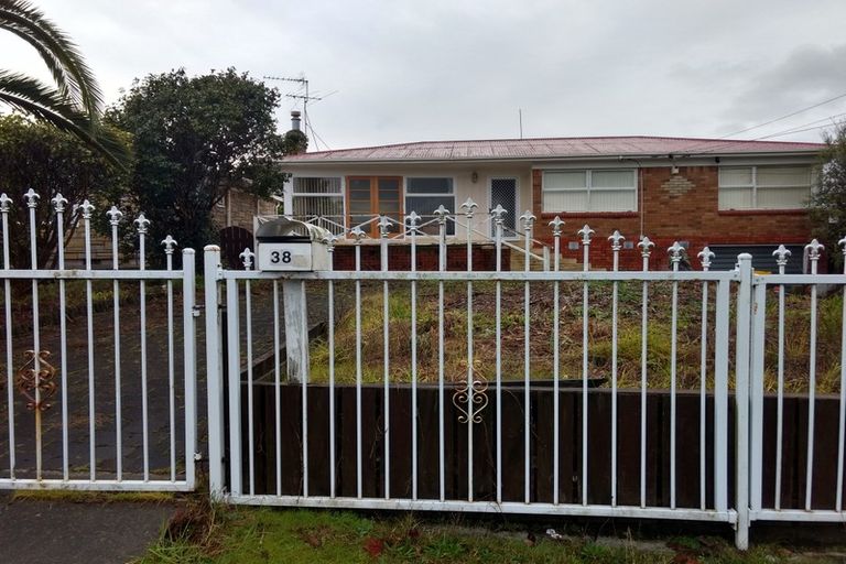 Photo of property in 38 Beaumonts Way, Manurewa, Auckland, 2102