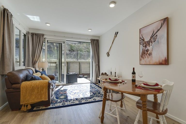 Photo of property in 15/20 George Bullen Lane, Arthurs Point, Queenstown, 9371