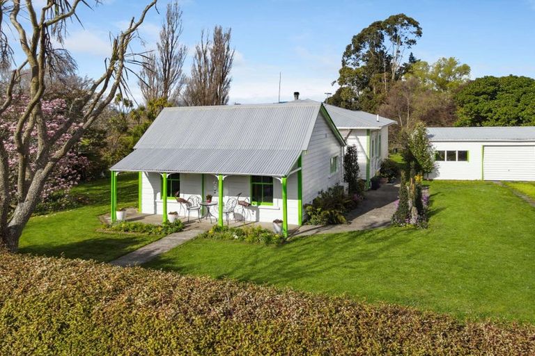 Photo of property in 217 Makino Road, Feilding, 4702