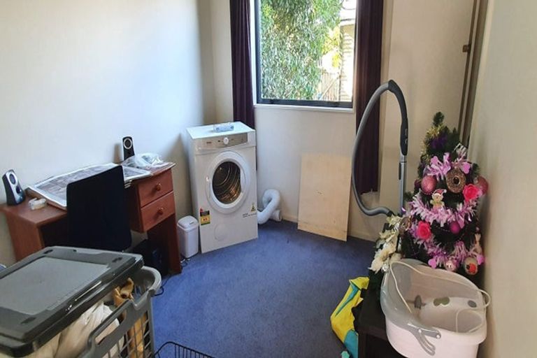 Photo of property in 150 Blenheim Road, Riccarton, Christchurch, 8041