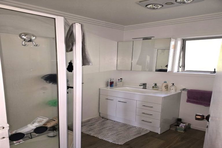 Photo of property in 53a Jonathon Street, Brookfield, Tauranga, 3110