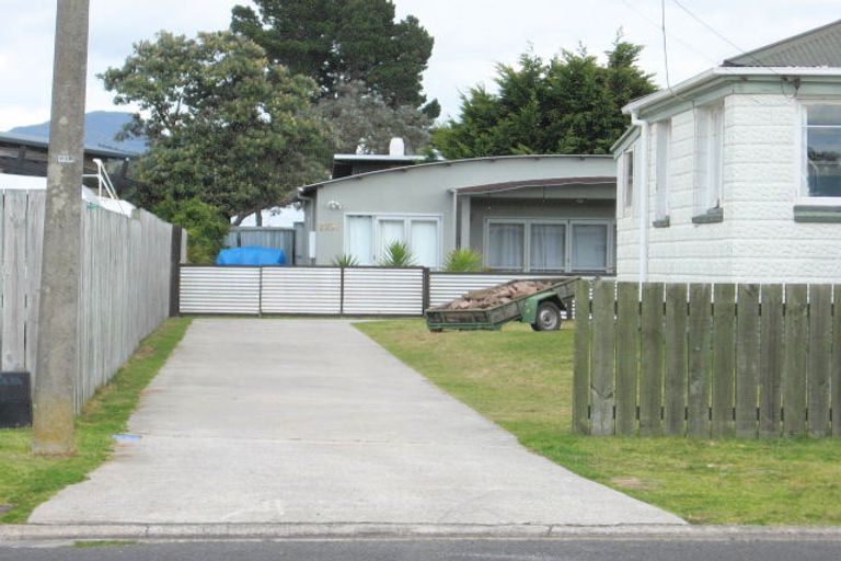 Photo of property in 227b Ocean Road, Whangamata, 3620