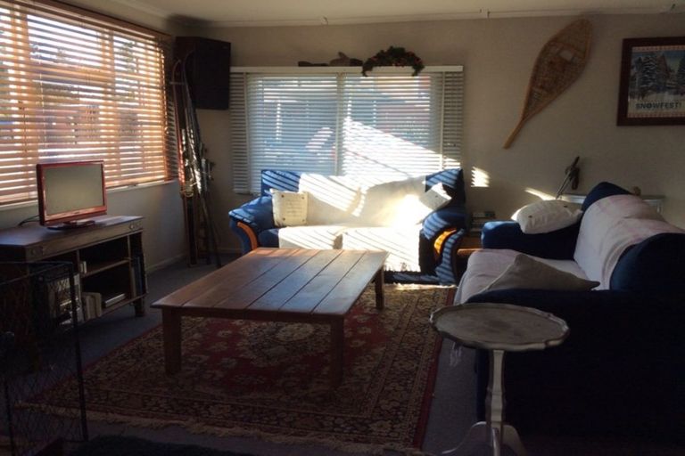 Photo of property in 1 Mckerrow Street, Methven, 7730