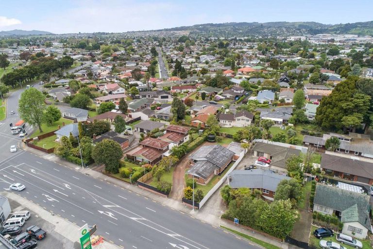 Photo of property in 328 Great South Road, Opaheke, Papakura, 2113