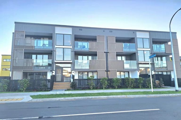 Photo of property in 202/5 Dishys Road, Flat Bush, Auckland, 2019