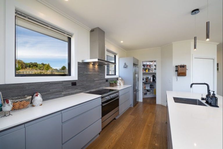 Photo of property in 6 Westmere Drive, Tasman, Upper Moutere, 7173