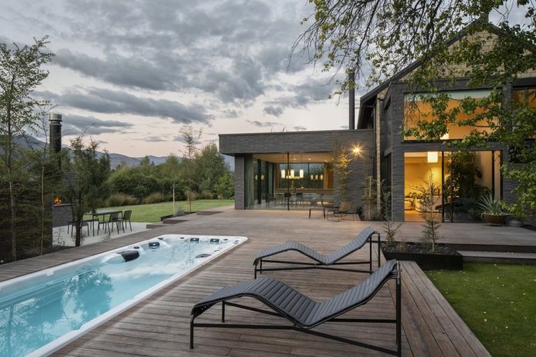 Photo of property in 291 Tucker Beach Road, Lower Shotover, Queenstown, 9371