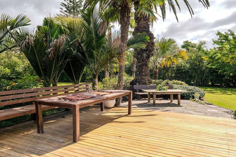 Photo of property in 6 Kendall Road, Kerikeri, 0230