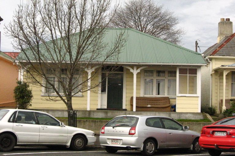 Photo of property in 31 Clyde Street, North Dunedin, Dunedin, 9016