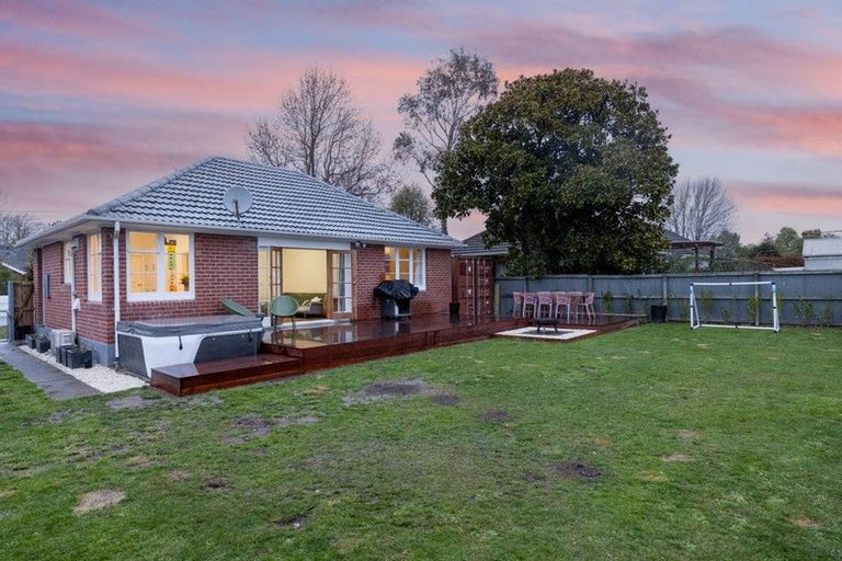 Photo of property in 29 Otara Street, Ilam, Christchurch, 8053