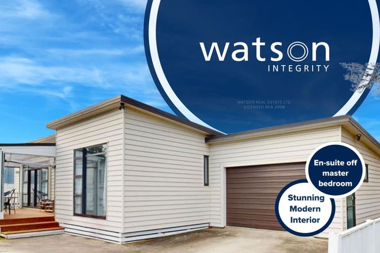 Photo of property in 50 Exeter Crescent, Takaro, Palmerston North, 4412