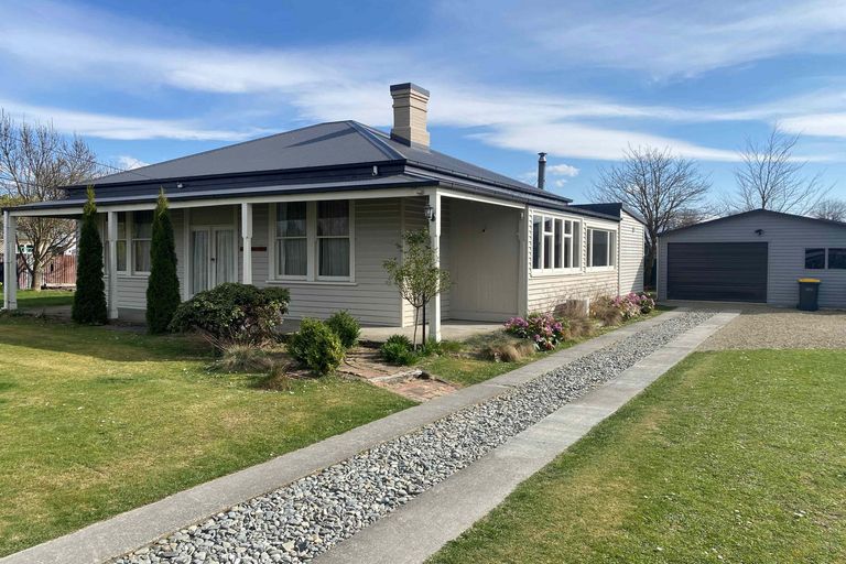 Photo of property in 8 Regent Street, Fairlie, 7925