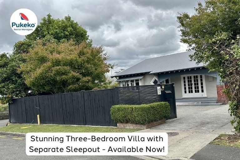 Photo of property in 42 Puriri Terrace, Roslyn, Palmerston North, 4414