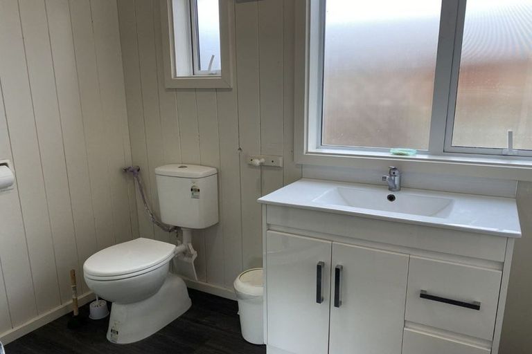 Photo of property in 1/16 Peer Street, Upper Riccarton, Christchurch, 8041