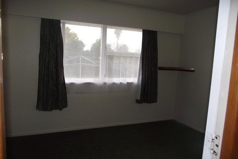 Photo of property in 44 Edinburgh Avenue, Rosehill, Papakura, 2113