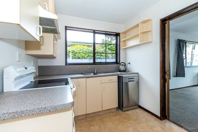 Photo of property in 2/124 Gleniti Road, Gleniti, Timaru, 7910