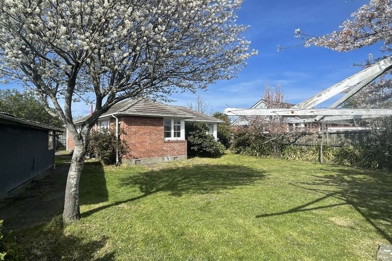 Photo of property in 13 Hillary Crescent, Upper Riccarton, Christchurch, 8041