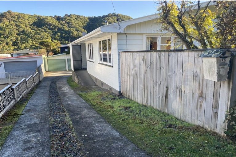 Photo of property in 89 Waikawa Road, Picton, 7220