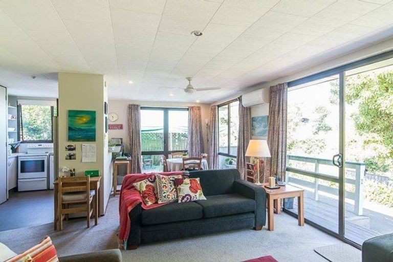 Photo of property in 10a Poplar Avenue, Raumati South, Paraparaumu, 5032