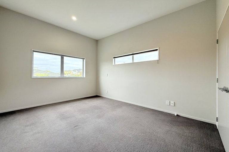 Photo of property in 36a Erlestoke Crescent, Churton Park, Wellington, 6037