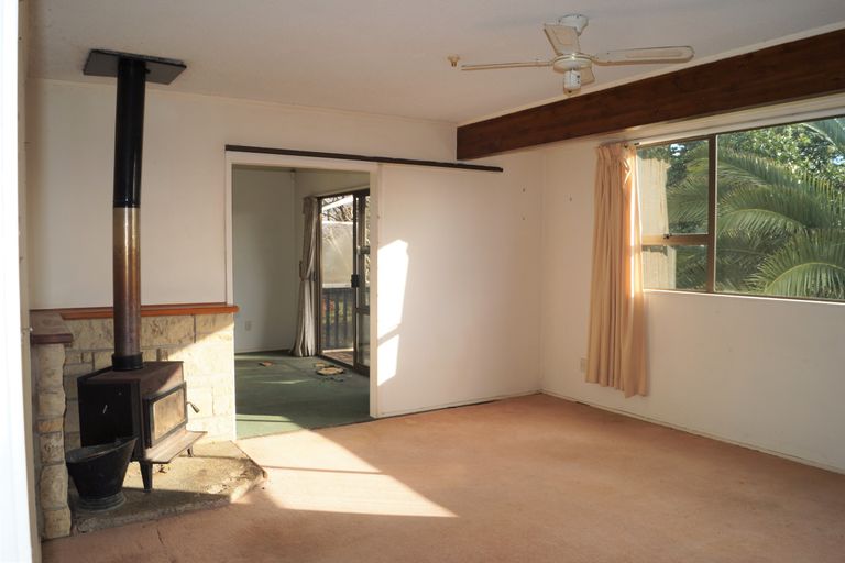 Photo of property in 6 Noble Street, Waiuku, 2123