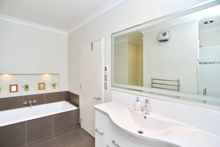 Photo of property in 17 Springbrook Lane, Northwood, Christchurch, 8051