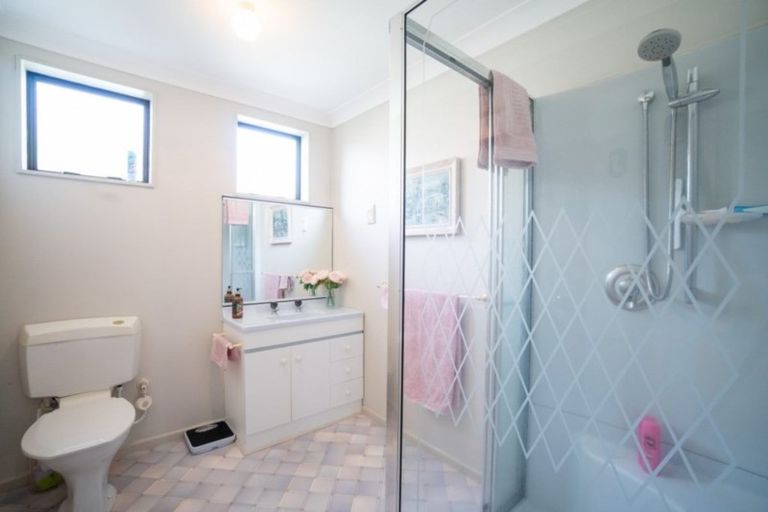 Photo of property in 11a Moore Street, West End, Palmerston North, 4412