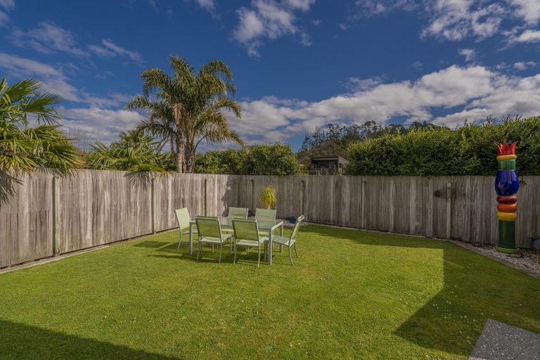 Photo of property in 122 Pepe Road, Tairua, 3508