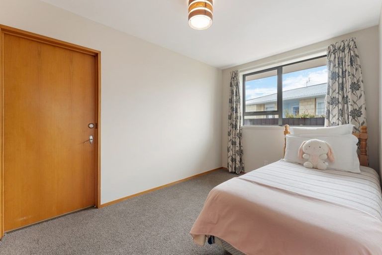 Photo of property in 1/7 Ontario Place, Wainoni, Christchurch, 8061