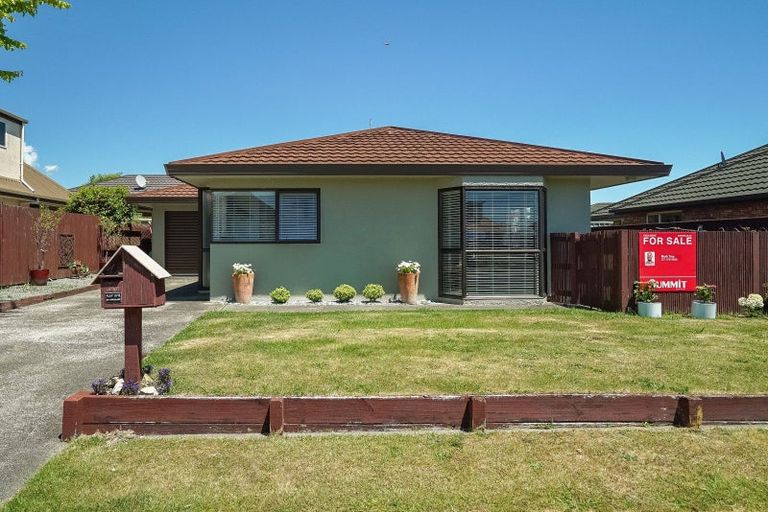 Photo of property in 2/15 Stead Crescent, Stoke, Nelson, 7011