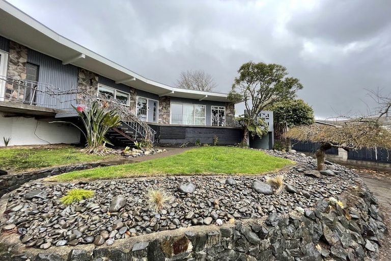 Photo of property in 48 Edinburgh Road, Hillcrest, Hamilton, 3216