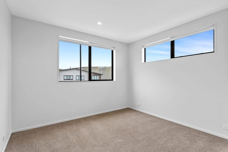 Photo of property in 44 Katikati Drive, Manurewa, Auckland, 2102