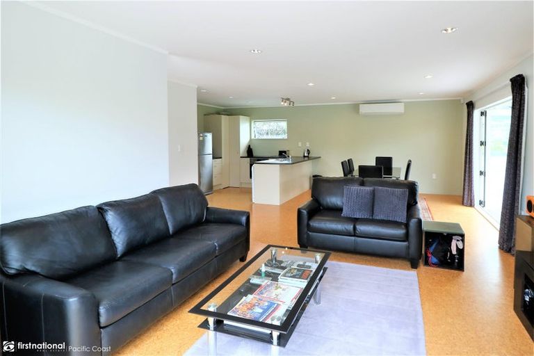 Photo of property in 44 Dolphin Drive, Whiritoa, Whangamata, 3691