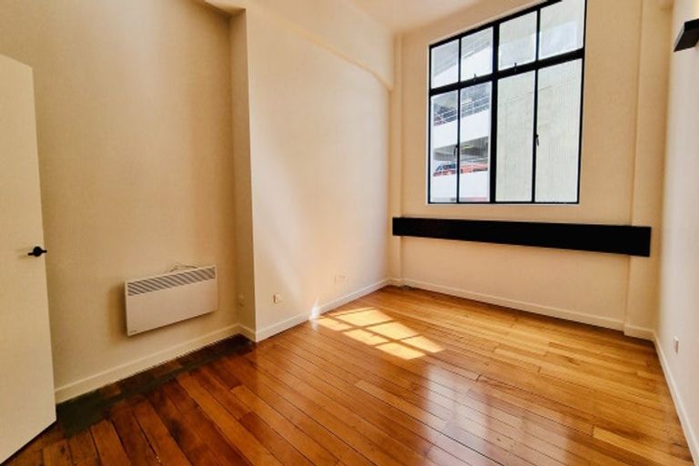 Photo of property in 1/40d Cuba Street, Te Aro, Wellington, 6011