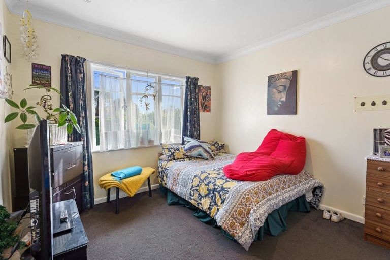 Photo of property in 38 Kirk Street, Otaki, 5512