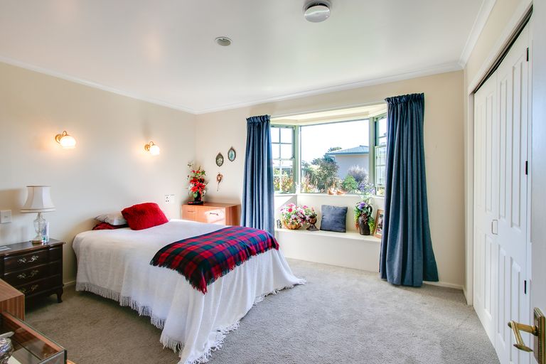 Photo of property in 238c Warwick Road, Mayfair, Hastings, 4122