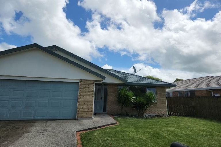 Photo of property in 8a Lloyd Drive, Nawton, Hamilton, 3200