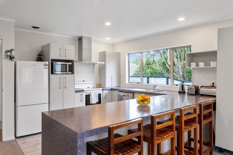 Photo of property in 64 Poplar Avenue, Raumati South, Paraparaumu, 5032