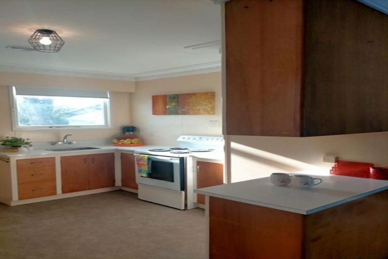 Photo of property in 10 Railway Esplanade, East Gore, Gore, 9710