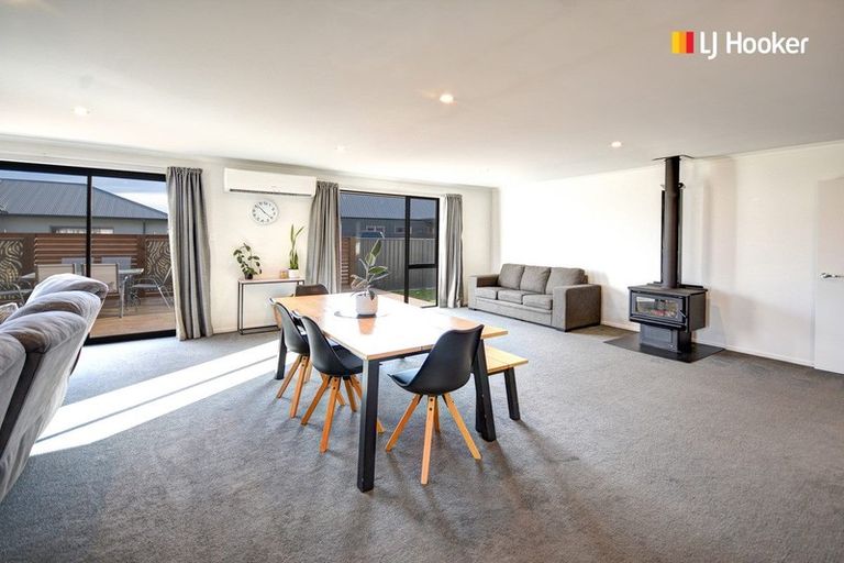 Photo of property in 6 Silverview Place, Mosgiel, 9024