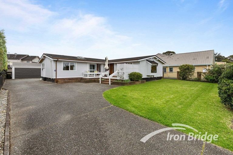 Photo of property in 43 Wiseley Road, Hobsonville, Auckland, 0618