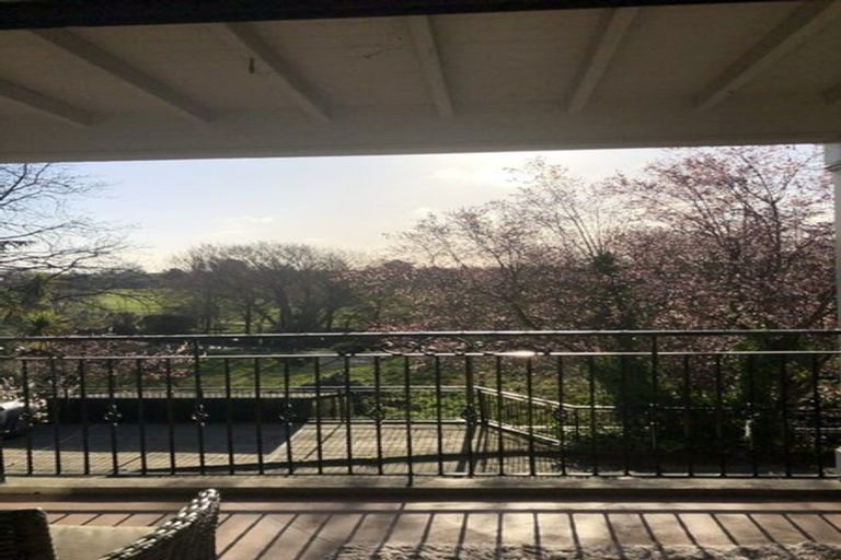 Photo of property in 339 Centaurus Road, Hillsborough, Christchurch, 8022