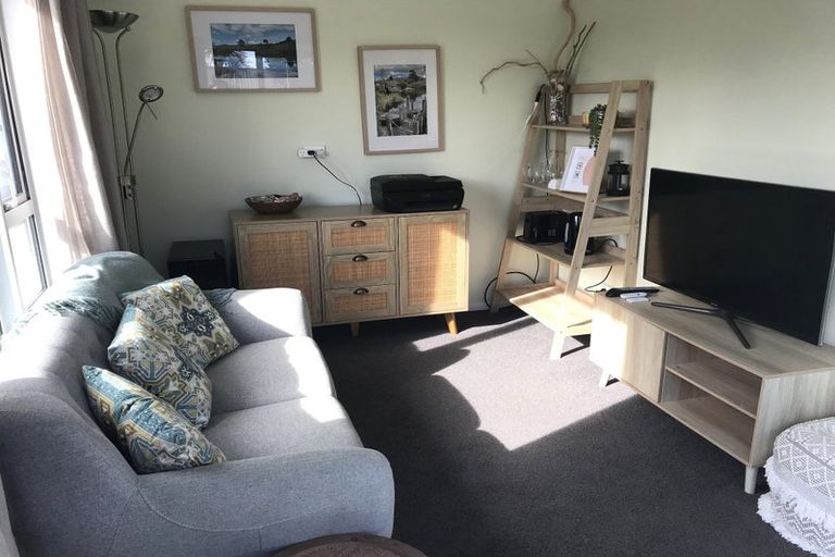 Photo of property in 8 Yorke Road, Haruru, 0204