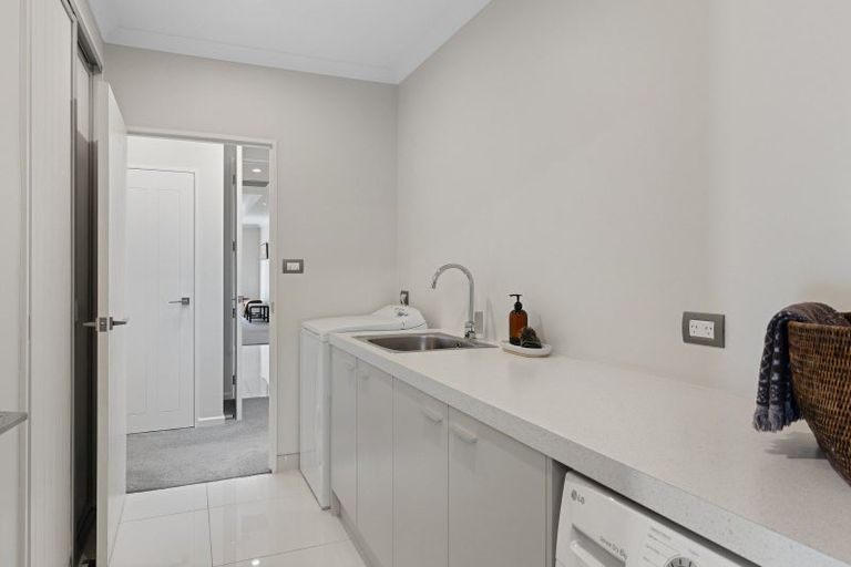 Photo of property in 12 Quarters Place, Halswell, Christchurch, 8025