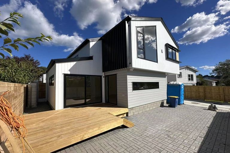 Photo of property in 20b Glenvar Road, Torbay, Auckland, 0630