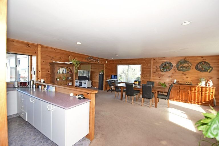 Photo of property in 9 Hinemoa Place, Snells Beach, 0920