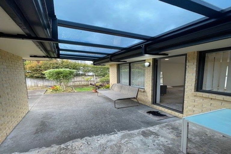 Photo of property in 26 Mackwell Road, Fairview Heights, Auckland, 0632