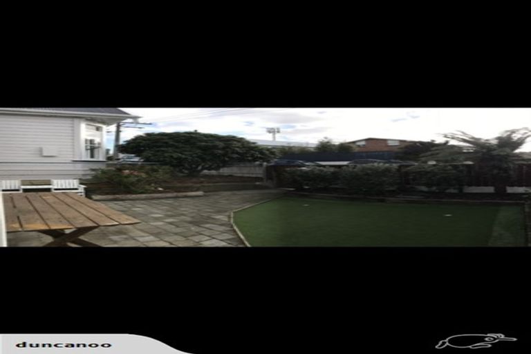 Photo of property in 10 Argyle Street, Mornington, Dunedin, 9011