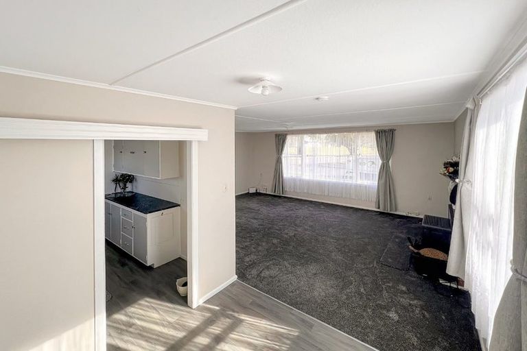 Photo of property in 83 Saint Andrews Drive, Tokoroa, 3420