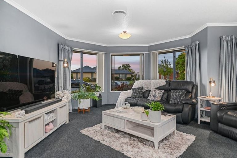 Photo of property in 25 Bella Rosa Drive, Hei Hei, Christchurch, 8042